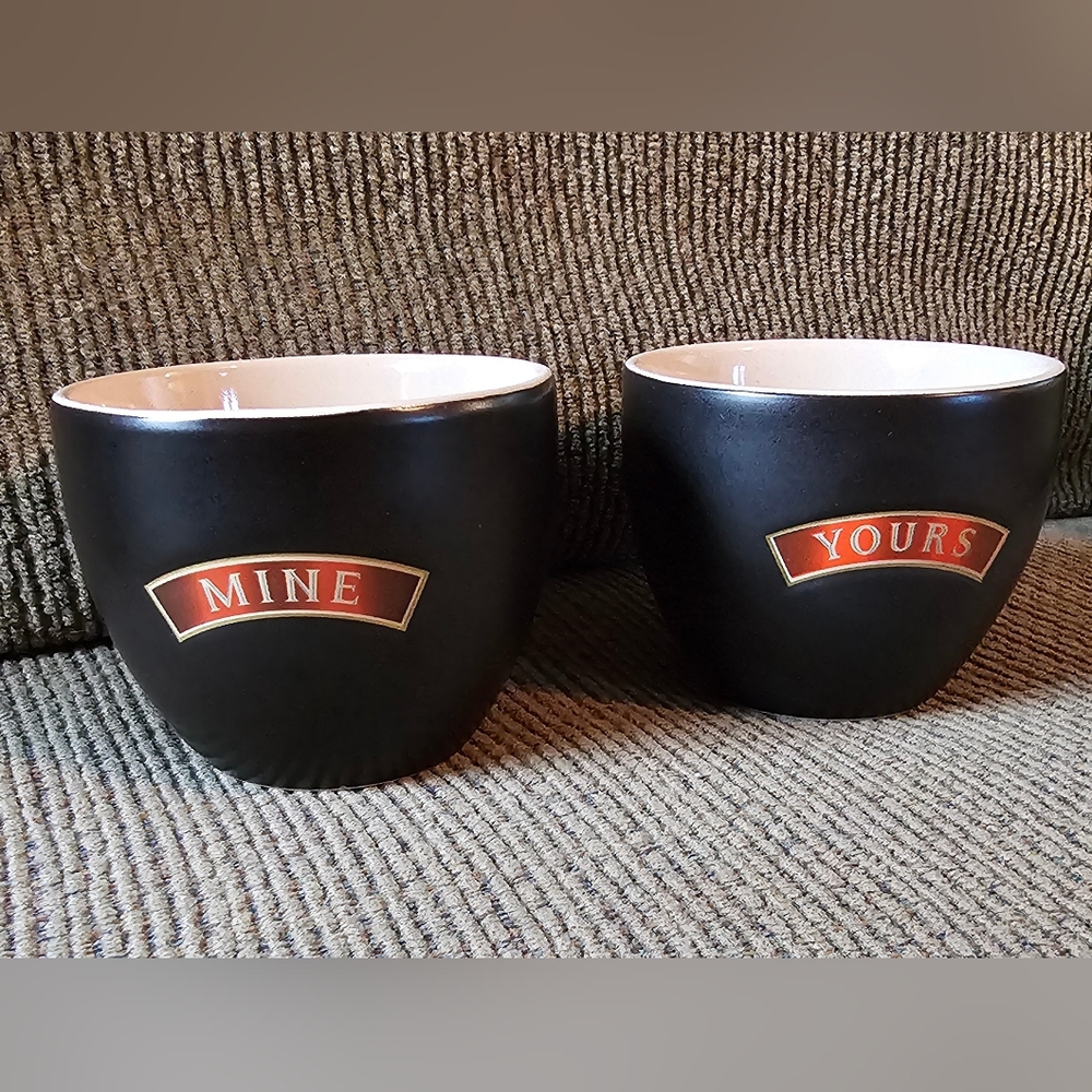Bailey's Irish Cream Ceramic Cups Set of 2 NWOT
